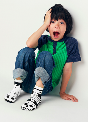 KIDS GHOST & SKELETON GLOW-IN-THE-DARK NO SLIP SOCKS
